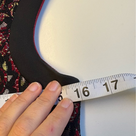 Jax Black & Red printed bodycon Dress w Cap Sleeves women's size XS - Picture 6 of 10